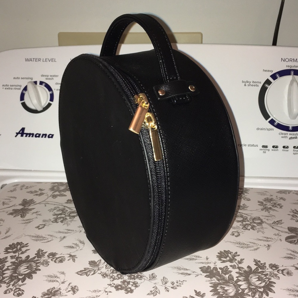 HUDSON + BLEEKER PRETO NOMAD TRAVEL CLASSIC CASE